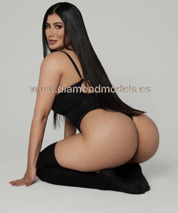 Sophie XXL ARABIC Anal sex