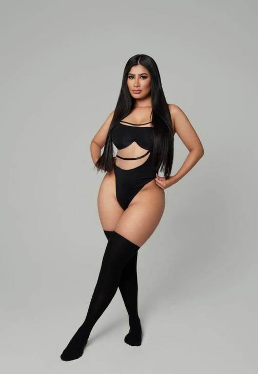 Sophie XXL ARABIC Anal sex
